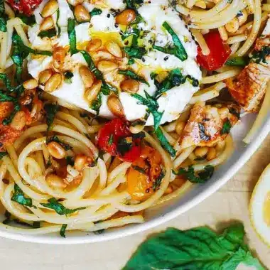 Chicken Spaghetti With Burrata and Lemon Butter Garlic Sauce