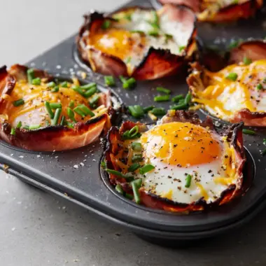 Perfect Ham and Egg Cups: the Ultimate Crispy & Cheesy Breakfast